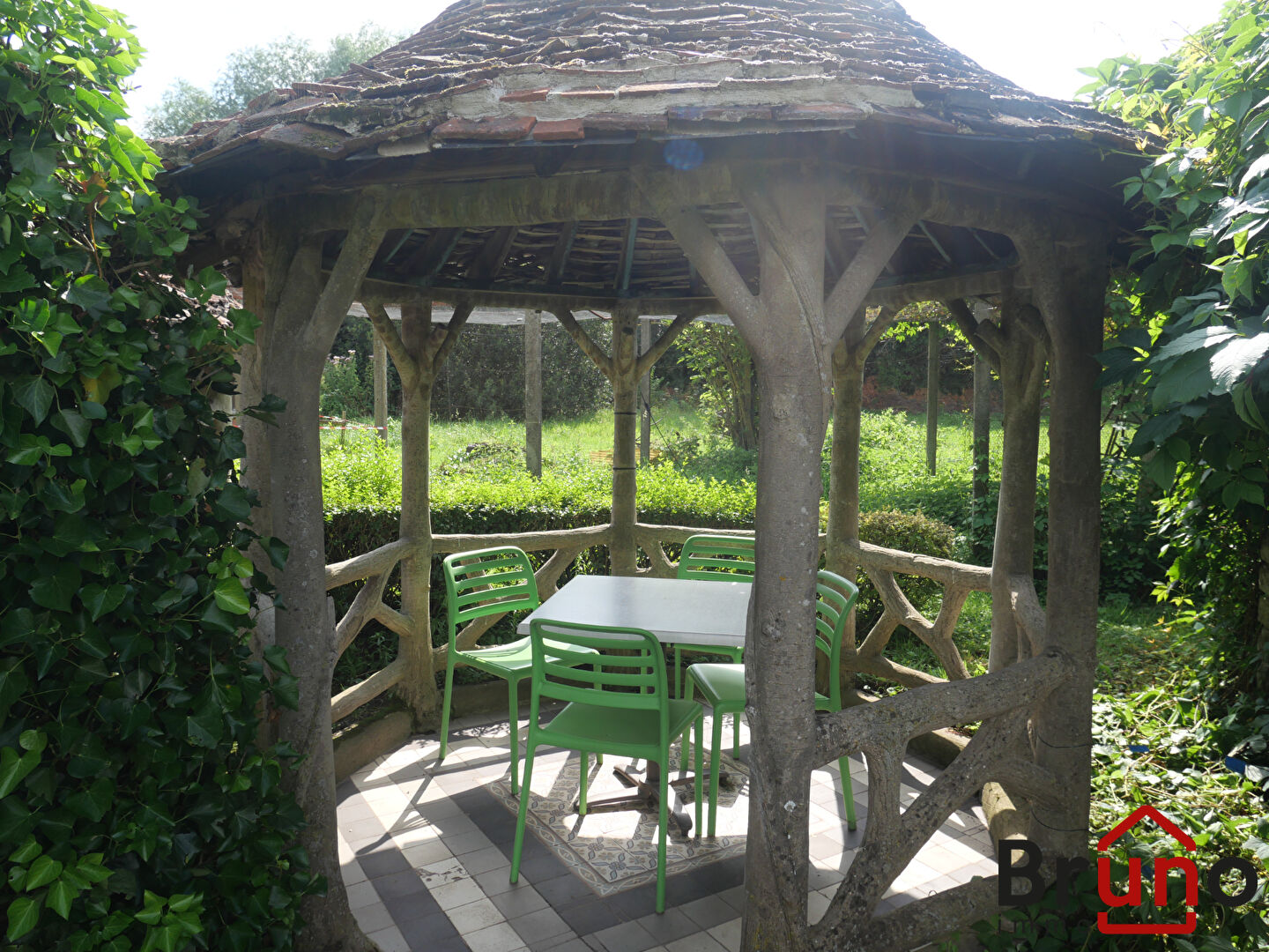 Photo SAIGNEVILLE image 4/6