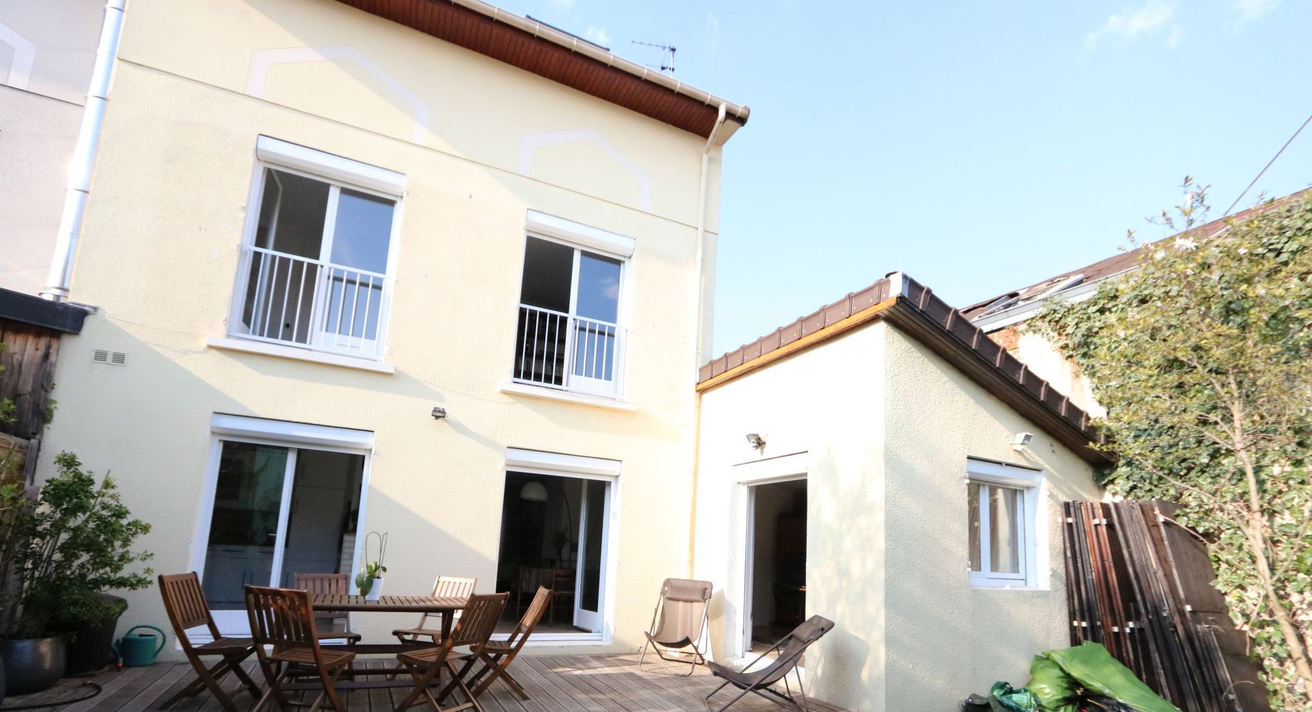 Photo CHARMANTE Maison 6 pièces + Jardin & parking image 1/6