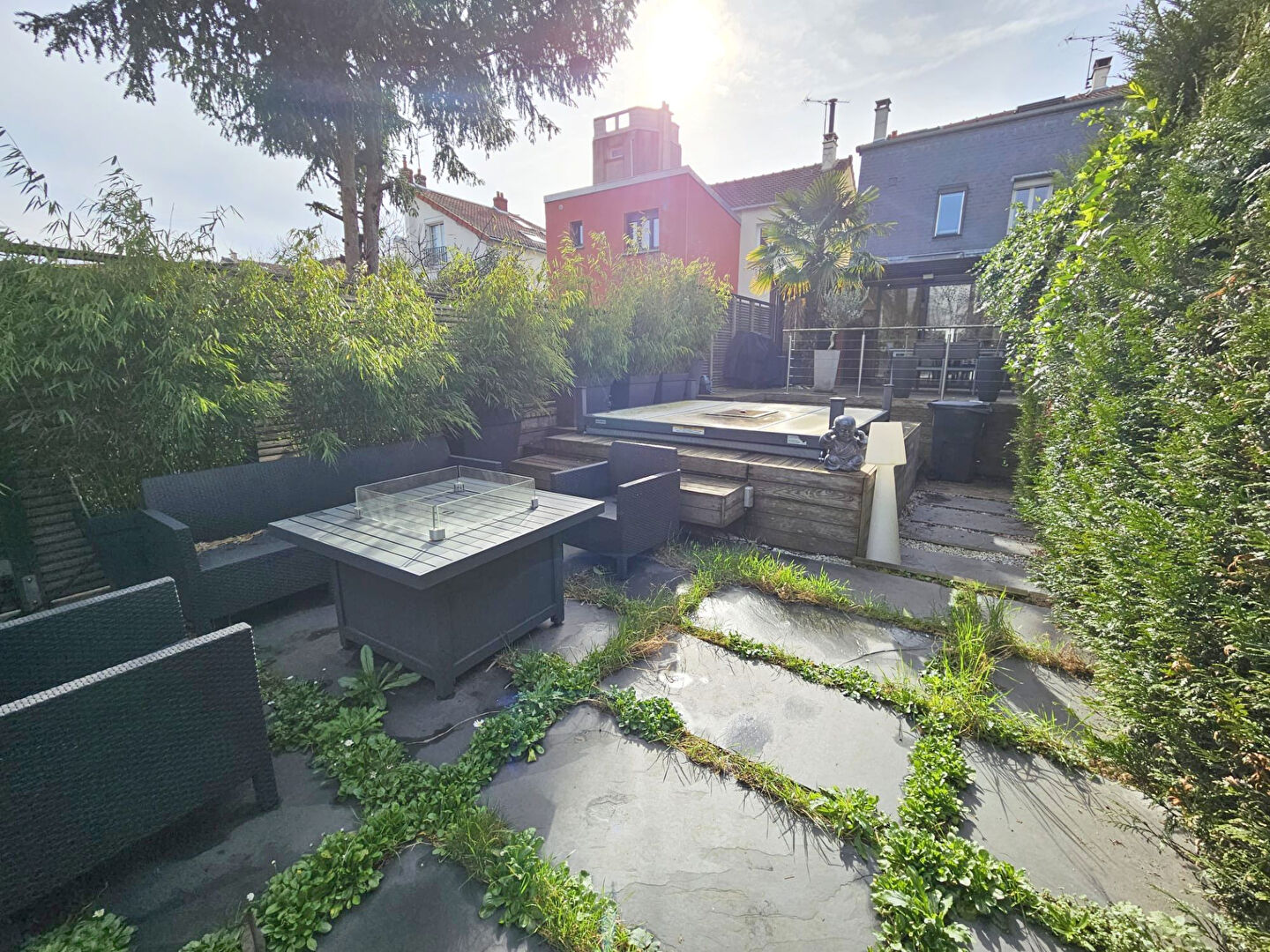 Ravissante Maison 7 pièces + terrasse & Jardin ** Haut rigollots **