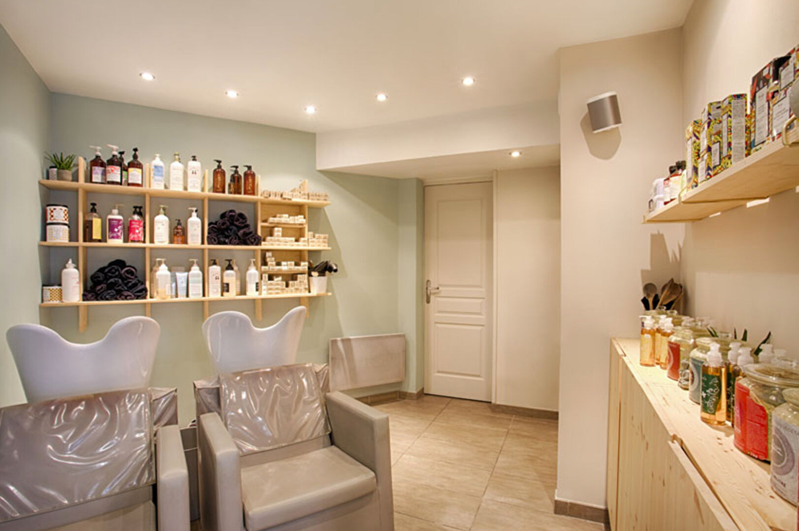 Photo Salon de coiffure Vincennes 33 m2 + cave 18m2 image 3/3