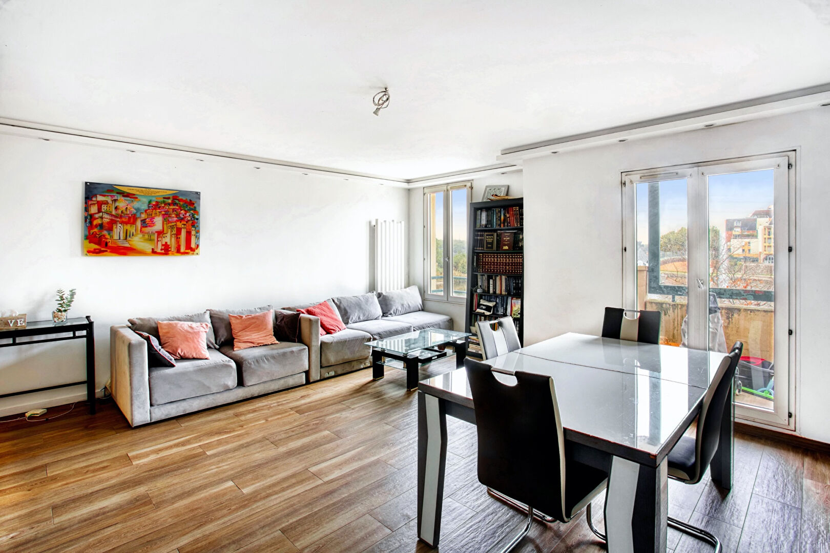 Photo Appartement T4 Vue Lac avec Jardin Privatif * Parking * image 3/6