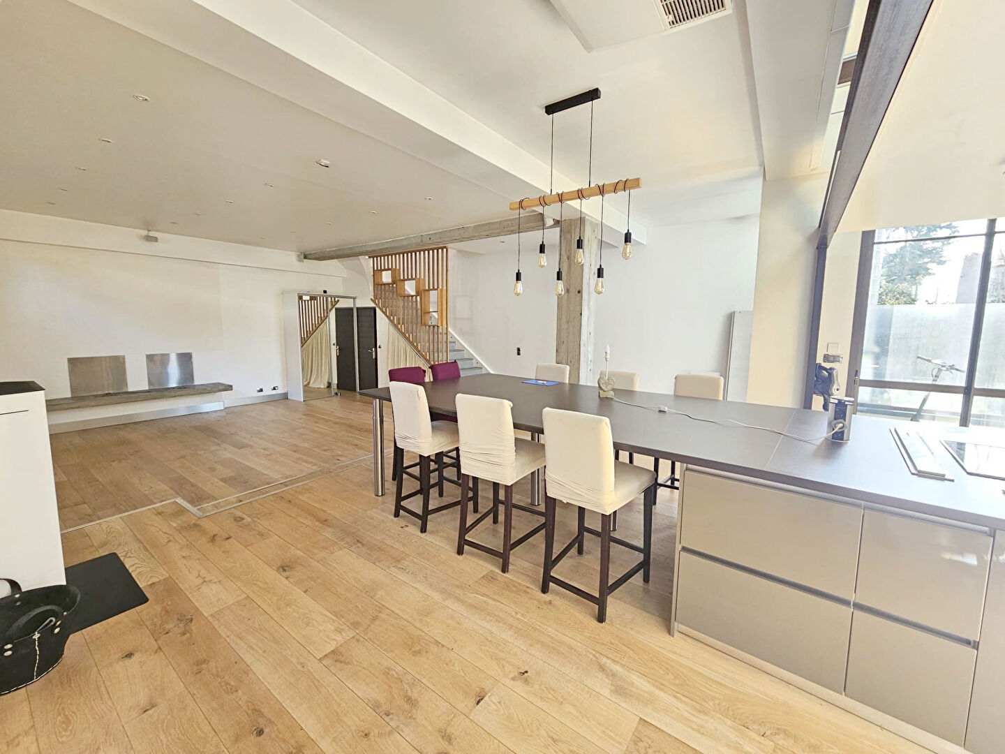 Photo SUPERBE LOFT 6 PIECES + TERRASSE & COUR ** CENTRE VERDUN ** image 5/6