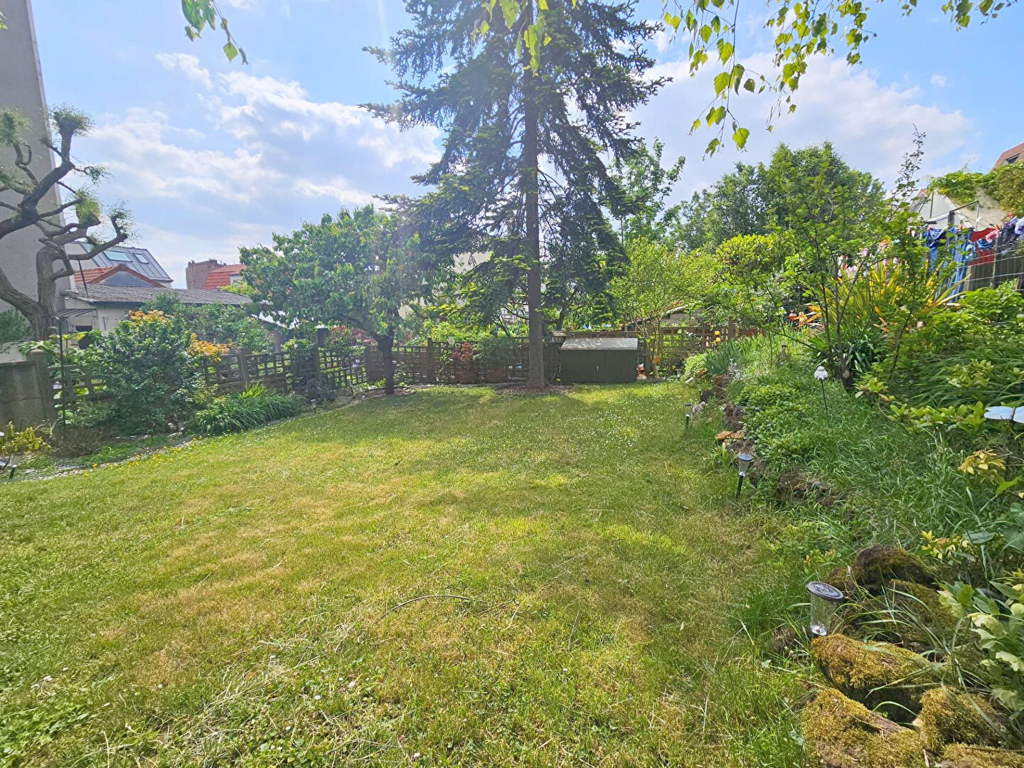 Photo SUPERBE MEULIERES 6 PIECES + JARDIN ** RIGOLLOTS ** image 2/6