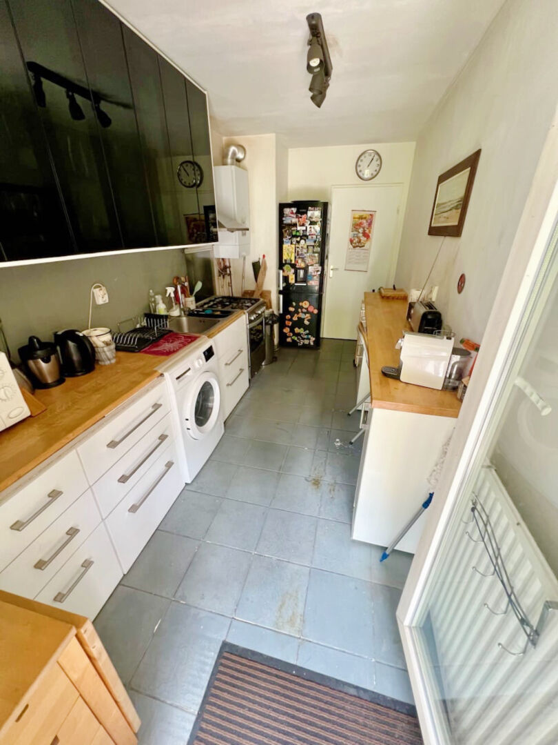 Photo T3 lumineux avec jardin, box fermé ? Résidence récente image 5/6