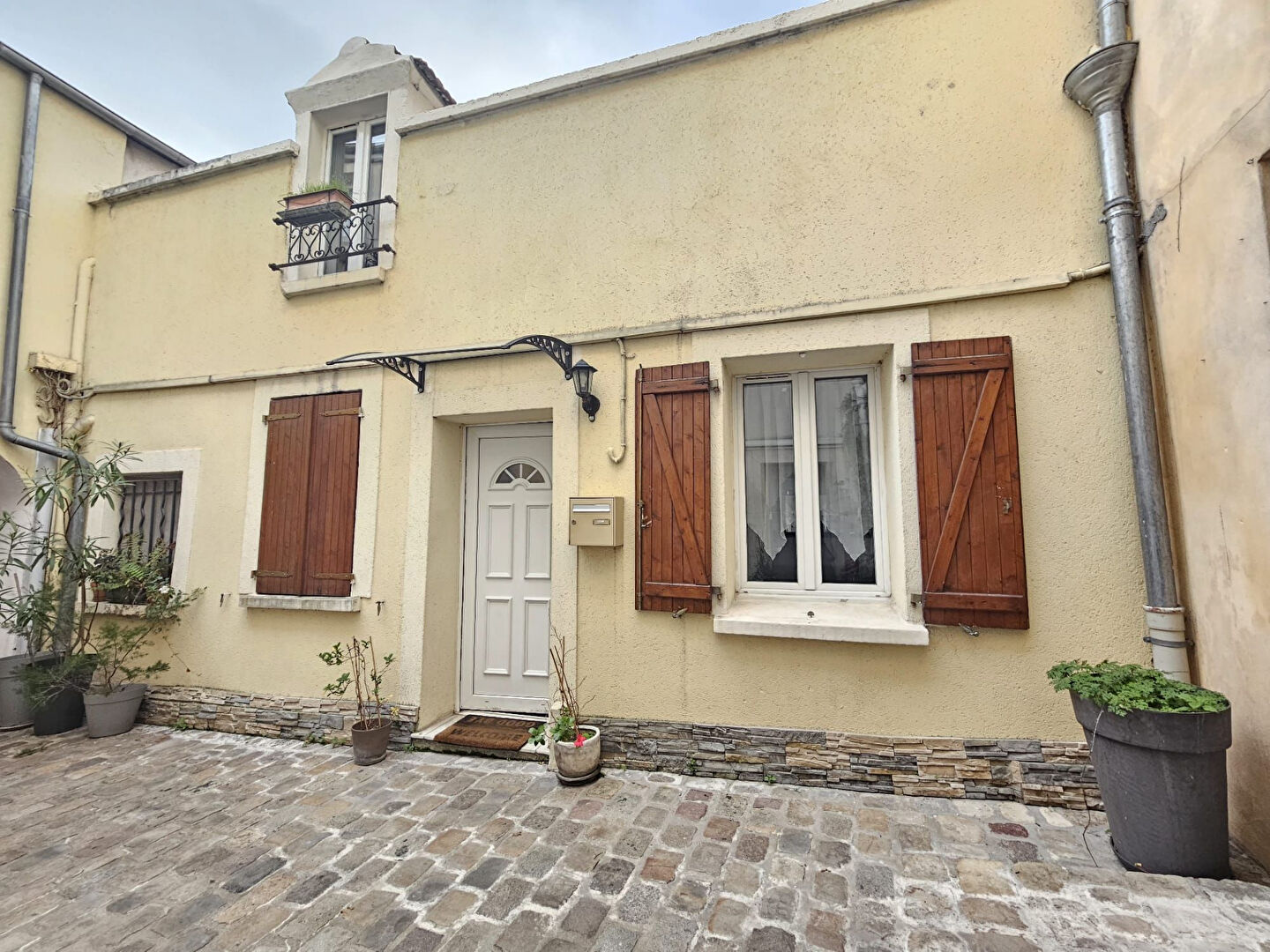 Maison de Ville /DUPLEX 3 pièces ** QUARTIER VILLAGE **