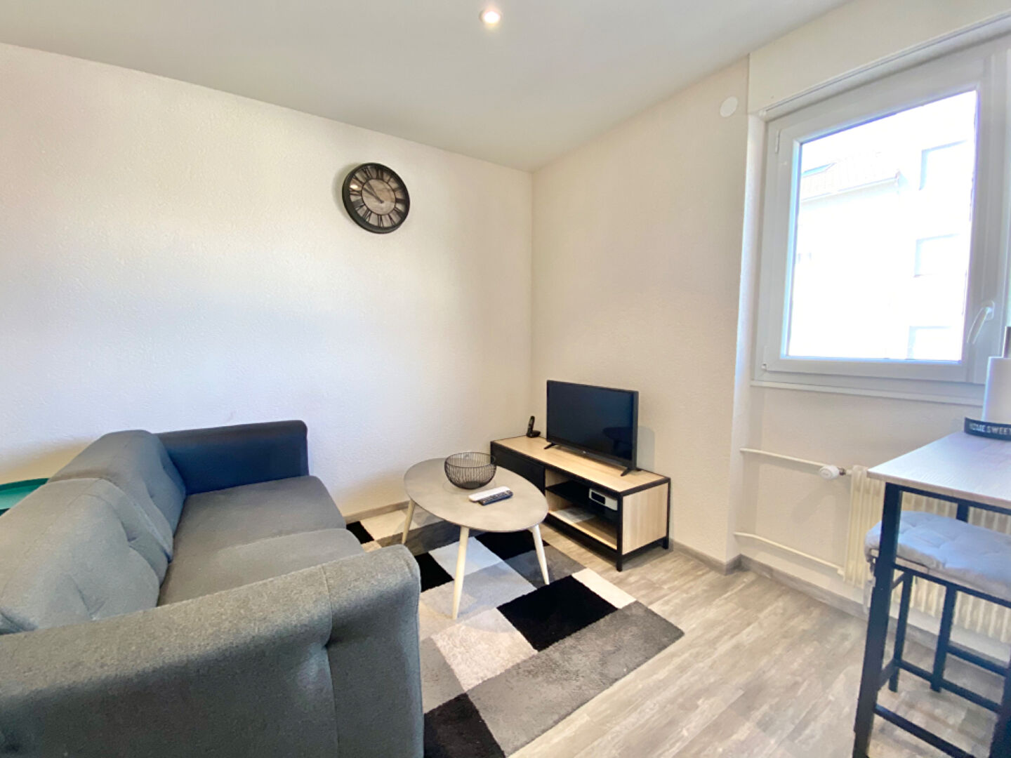 Photo GARE  T2 de 37 m2 image 3/5