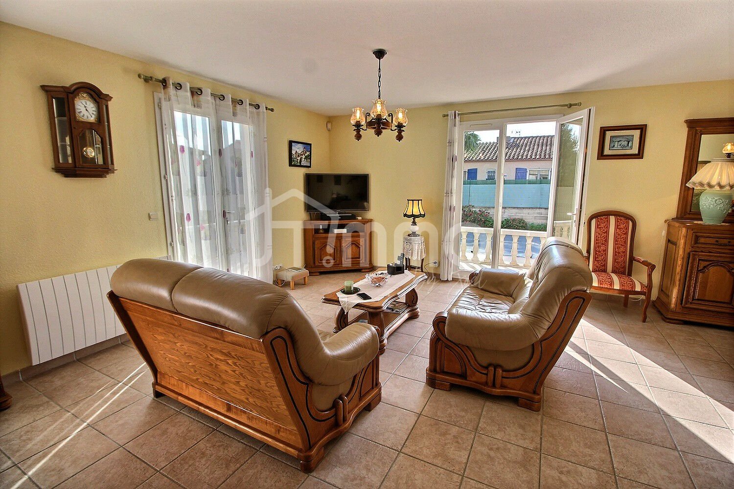 Photo PIA A VENDRE - VILLA DE TYPE F5 SUR TERRAIN 4 FACES AVEC PISCINE image 4/6