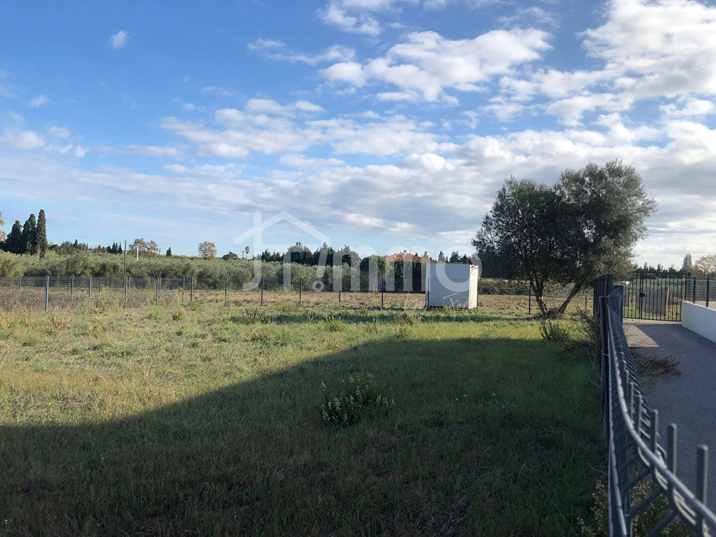 Photo BAGES, A VENDRE Terrain  de 6686 m² sur zone artisanale. image 3/6