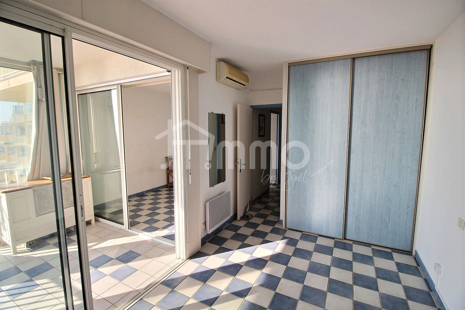 Photo LE BARCARES - Appartement Duplex vue mer en 3 pièces de 59m² avec cave et stationnement image 6/6