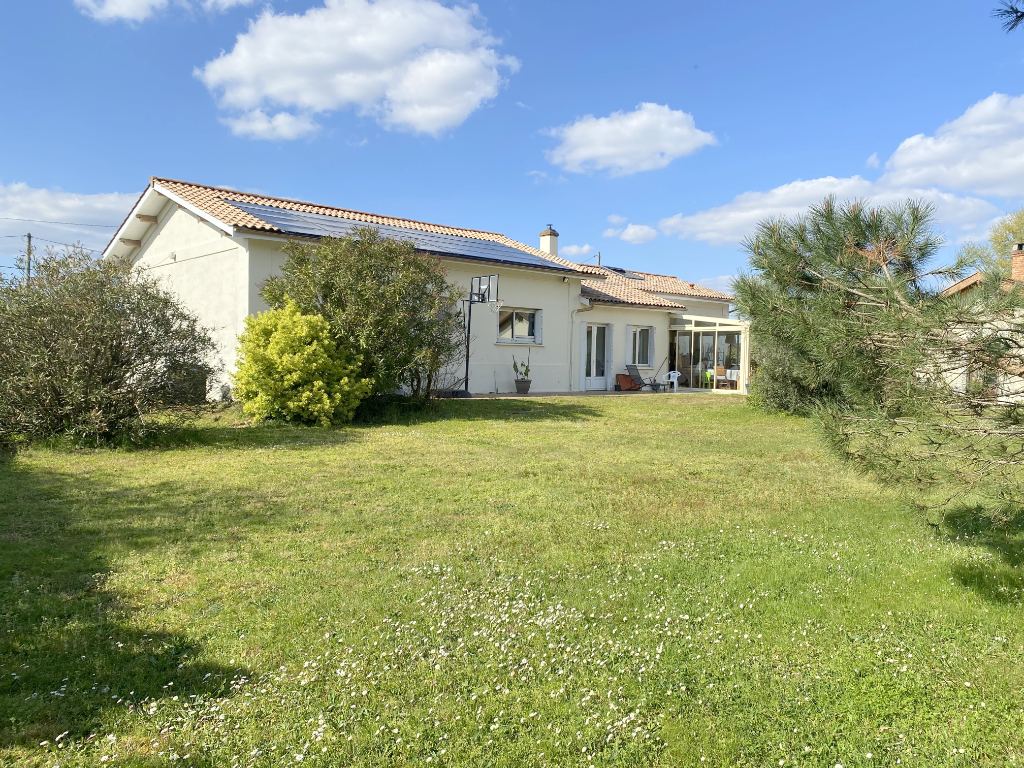 Agence immobilière de *CABINET PEYRELONGUE SELECTION IMMOBILIERE Saint-loubes - CABINET PEYRELONGUE SELECTION IMMOBILIERE