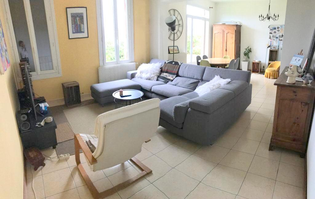 Photo Maison bourgeoise  9 pièce(s) 200 m2 image 3/6