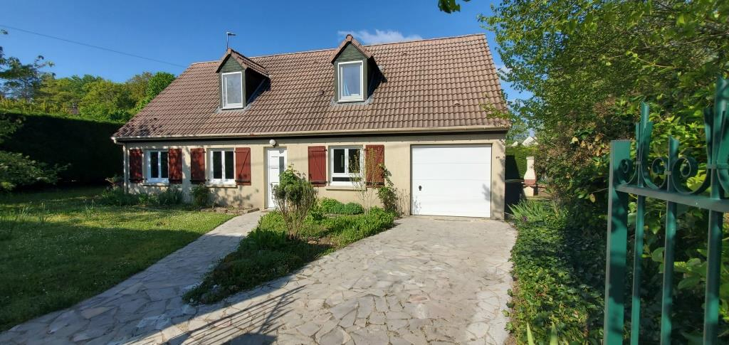 Maison Bois Le Roi 5 pièce(s) 126 m2