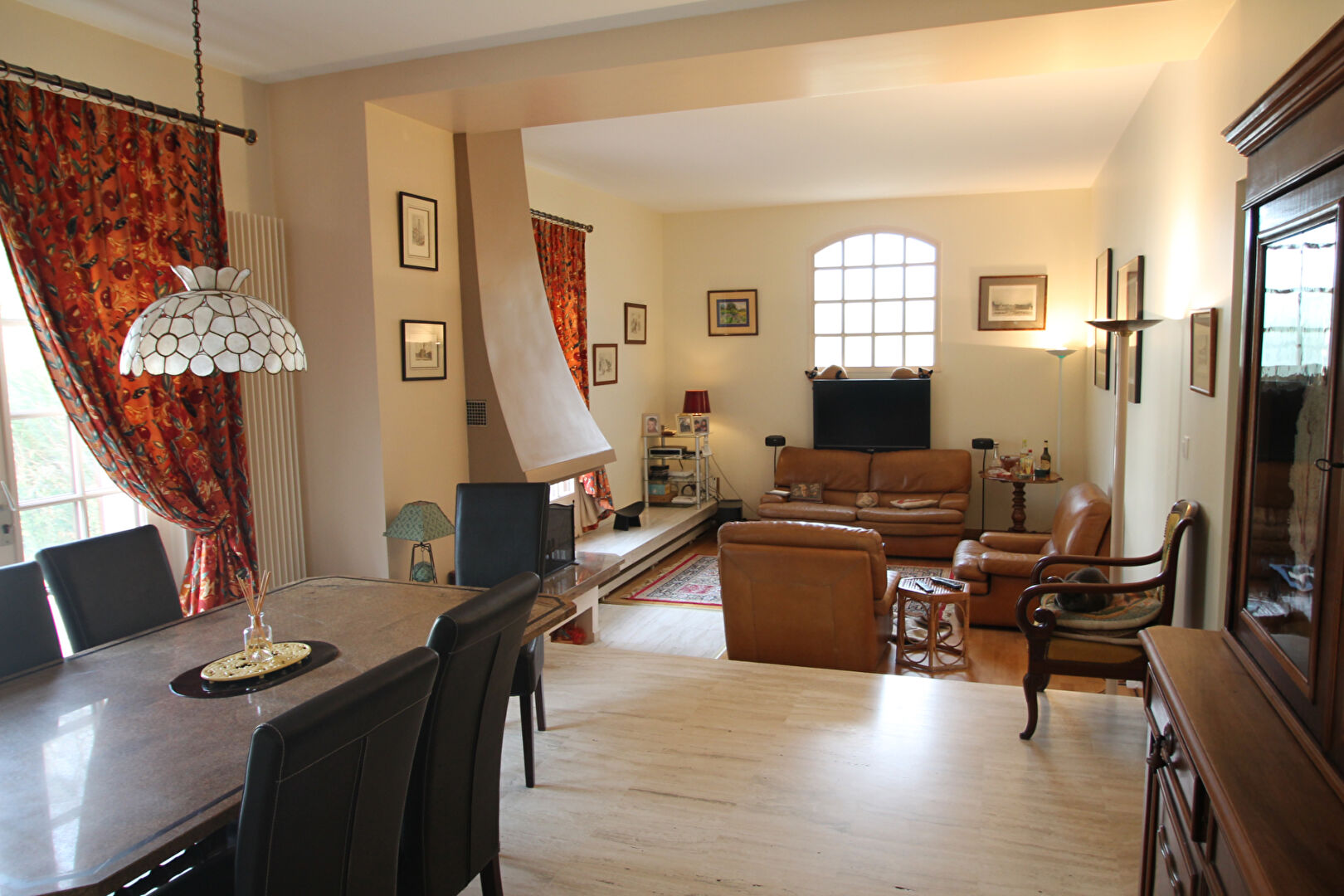 Photo Maison Bois Le Roi 11 pièce(s) 258 m2 image 3/6