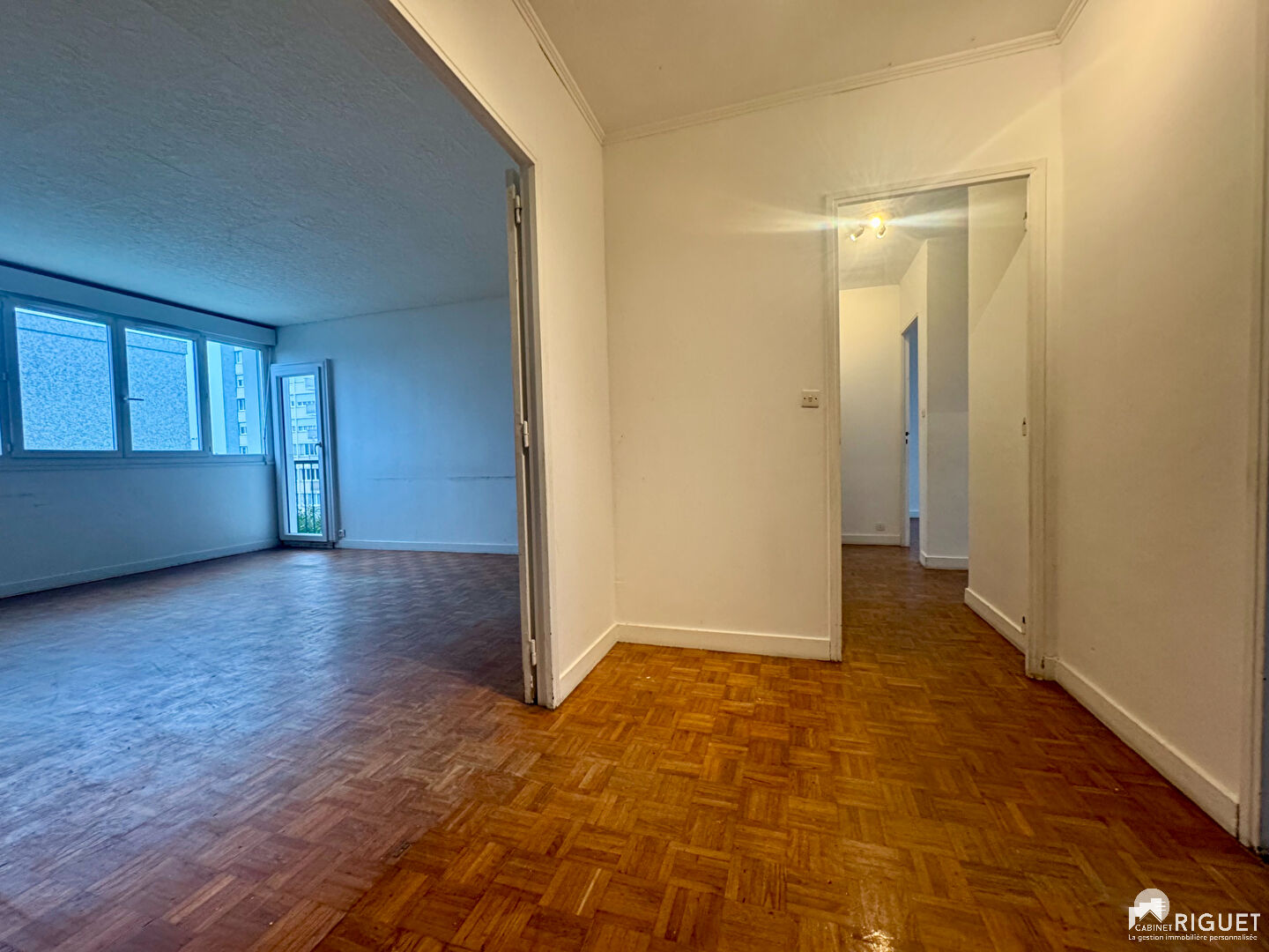 Photo Appartement Saint Jean Le Blanc 3 pièce(s) 72.38 m2 image 5/6