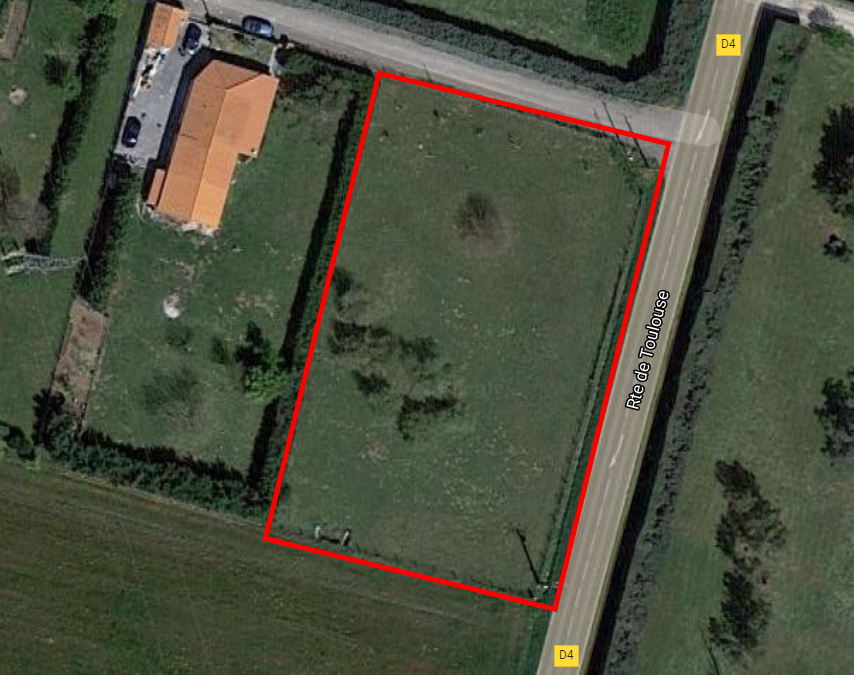 Photo Terrain Eaunes 3019 m² image 4/4
