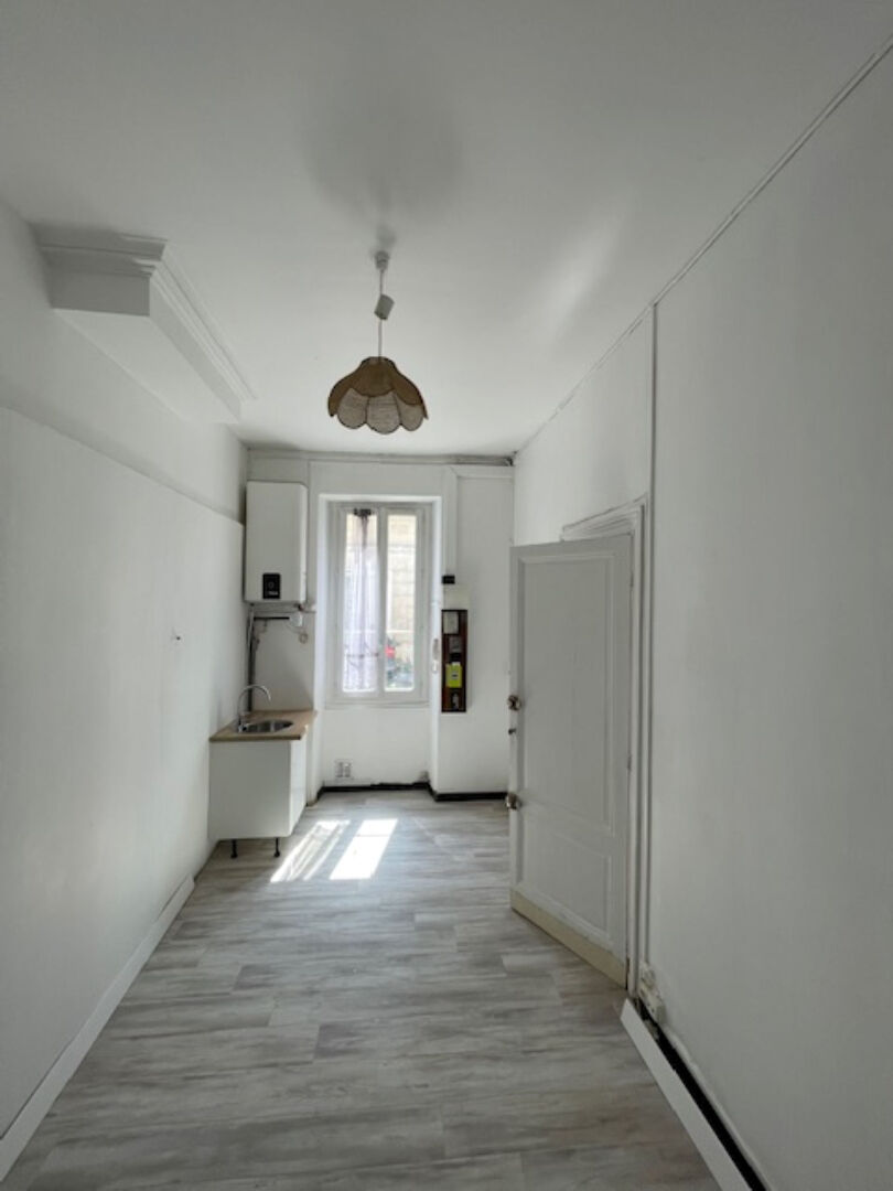 Photo Bureau Bordeaux 15 m2 image 2/3