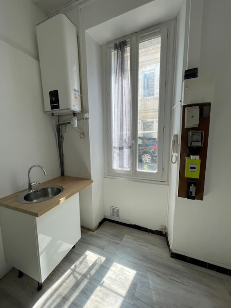 Photo Bureau Bordeaux 15 m2 image 3/3