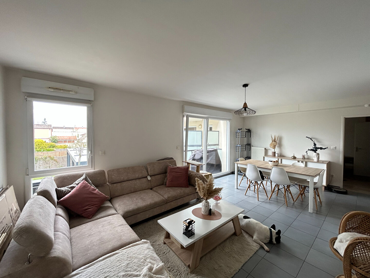 Photo APPARTEMENT 2 PIECES- 55m² - SECTEUR AV DE LAON image 2/6