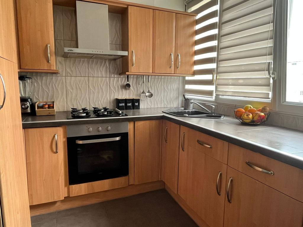 Photo APPARTEMENT MEUBLÉ T3 - 66.7 M² - REIMS CENTRE image 4/6