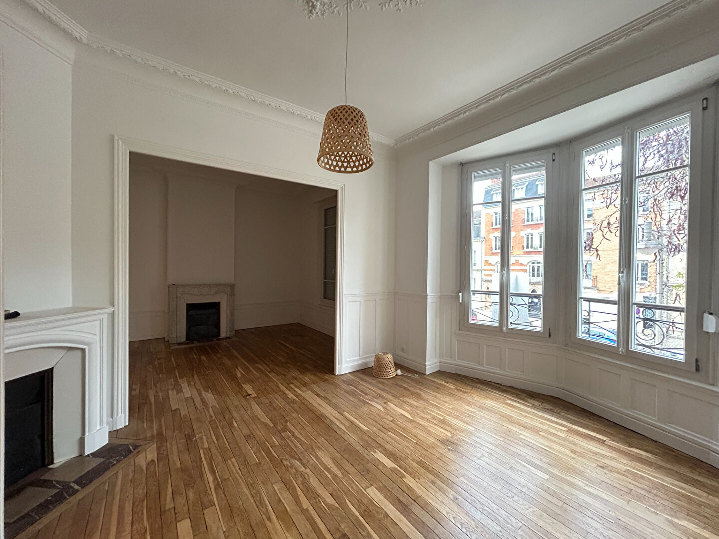 Photo APPARTEMENT T5  DE 109 M² - HYPER CENTRE image 1/6