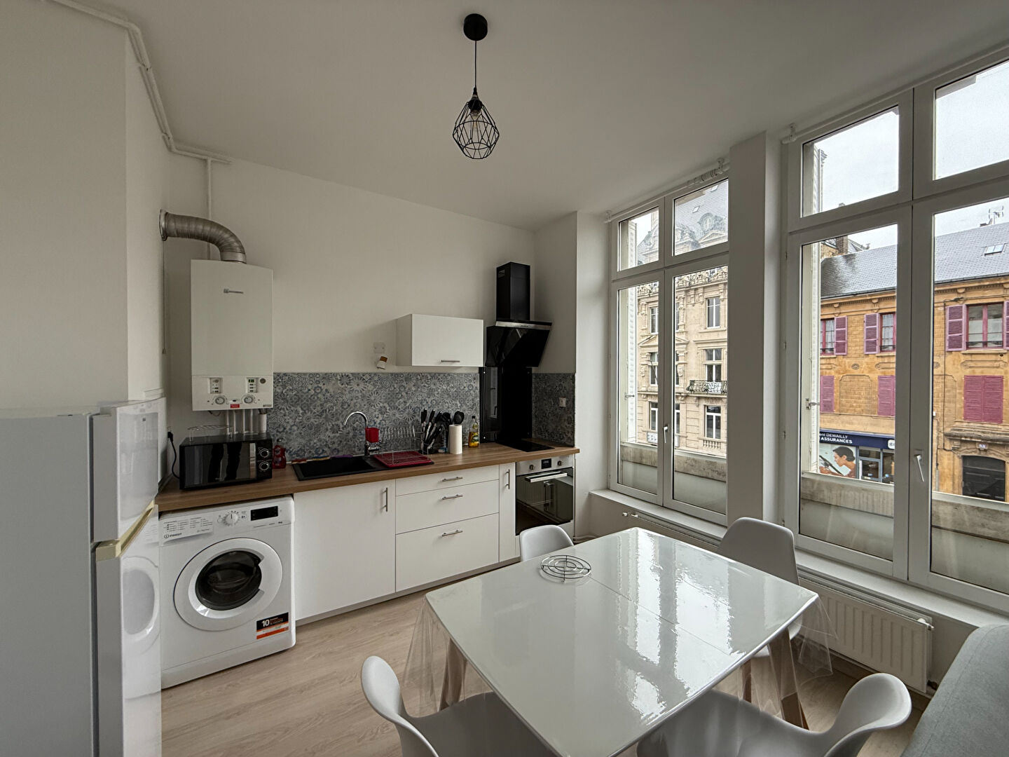 STUDIO MEUBLÉ  34.29 M² - SECTEUR HÔTEL DE VILLE