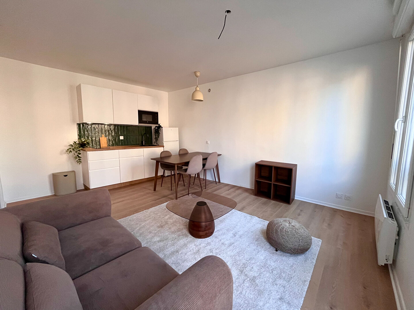 Photo APPARTEMENT MEUBLE T2 38m2 - HYPERCENTRE REIMS image 3/6