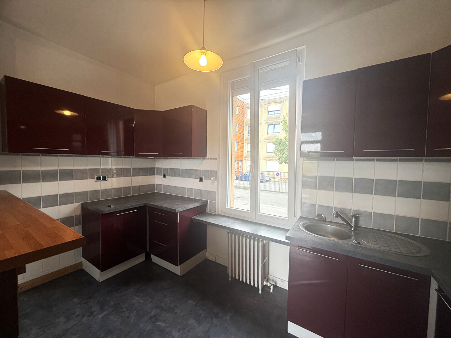 Maison 5 pièces 71 m² · à Charleville-Mézières · 70,7 m² · 840 €/mois