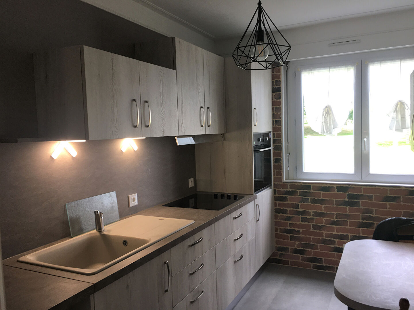 Photo EXCLUSIVITE - BREST - BELLEVUE image 2/6