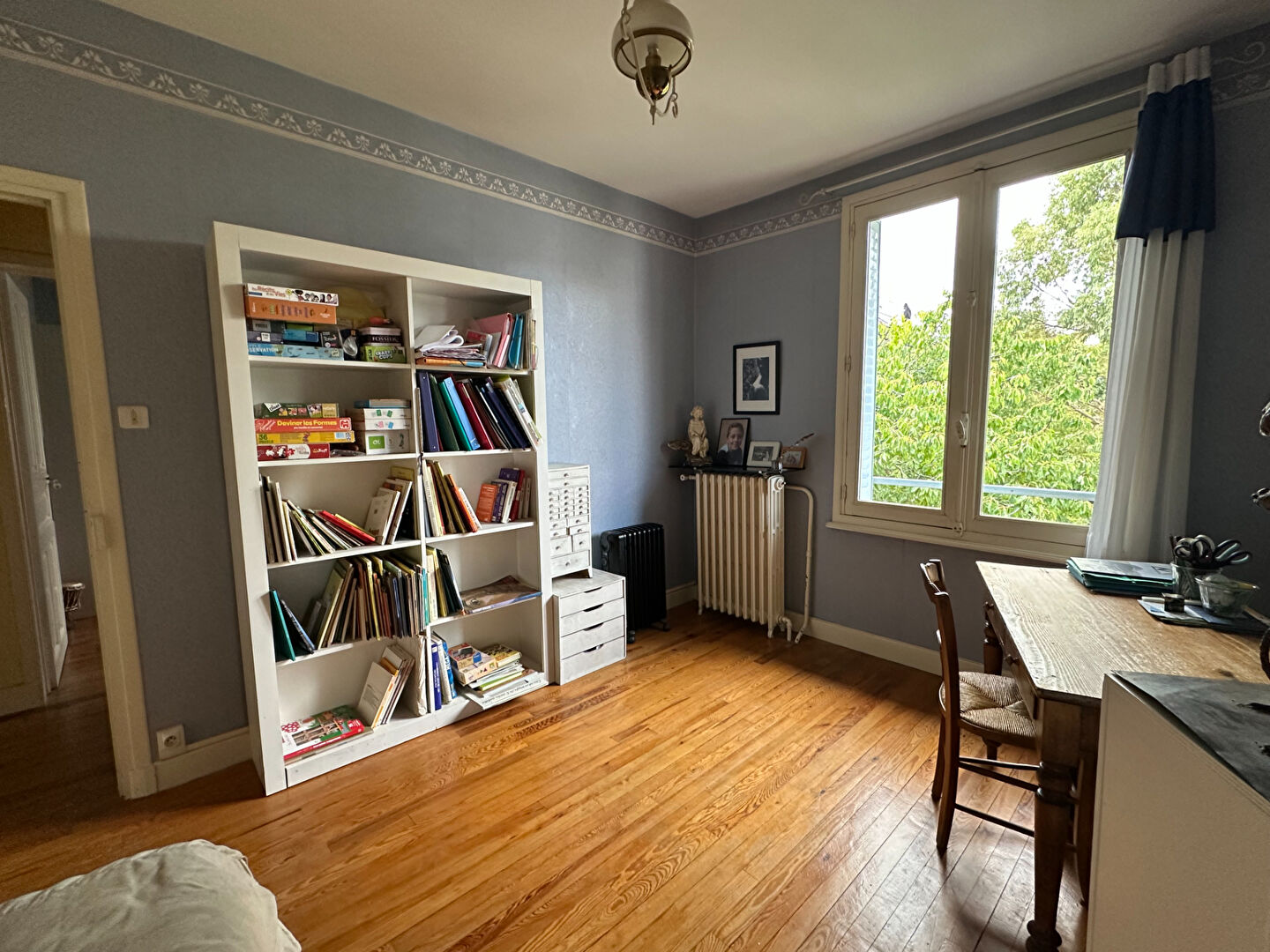 Photo Beaumont  Maison 1930 , 5 pièce(s) 119 m2, 3 chambres, garage, jardin, 2 sdo, cachet 334000 FAI image 6/6