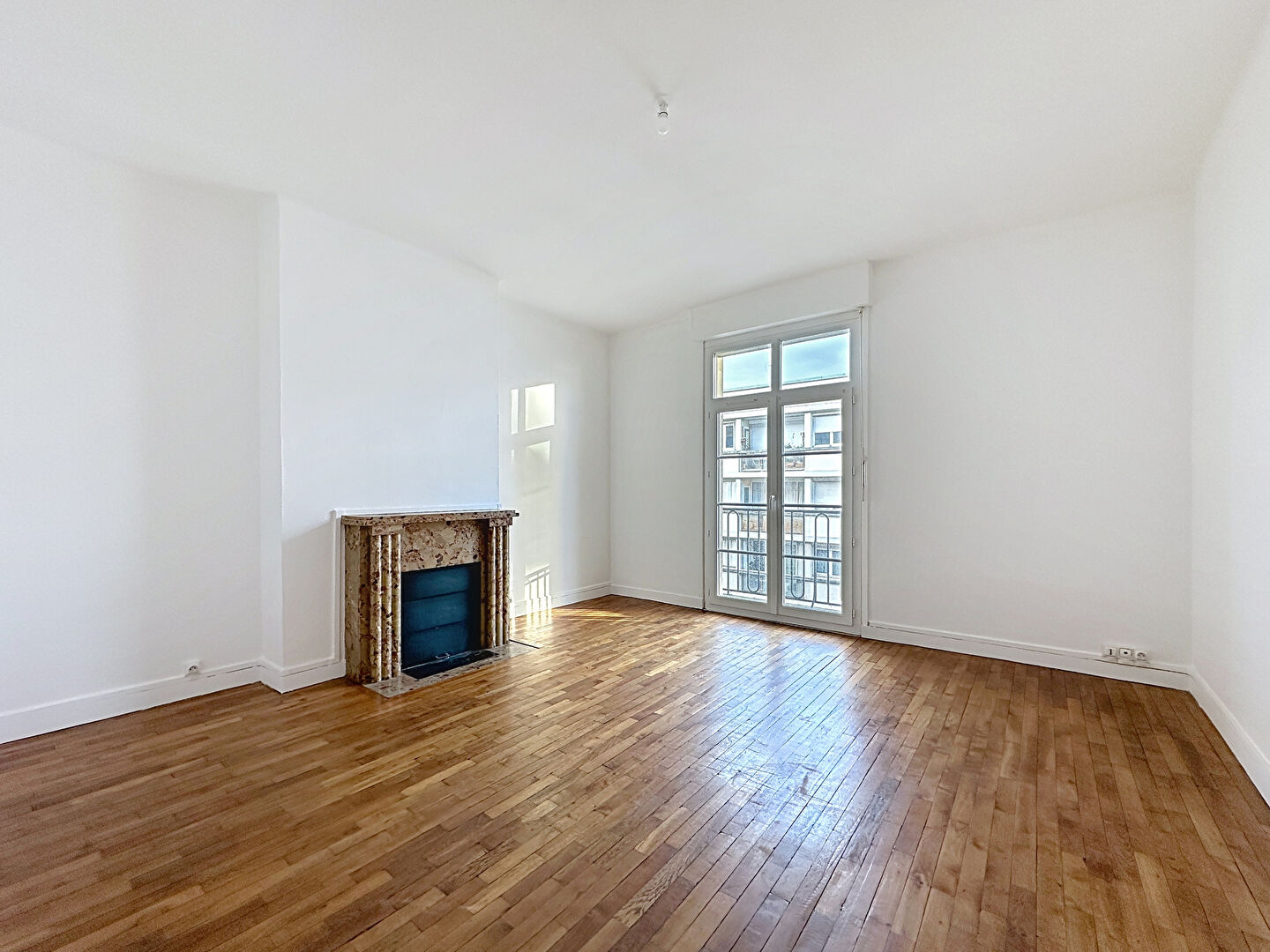 Agence immobilière de CABINET THOMAS M  ET J-M - CABINET THOMAS M  ET J-M