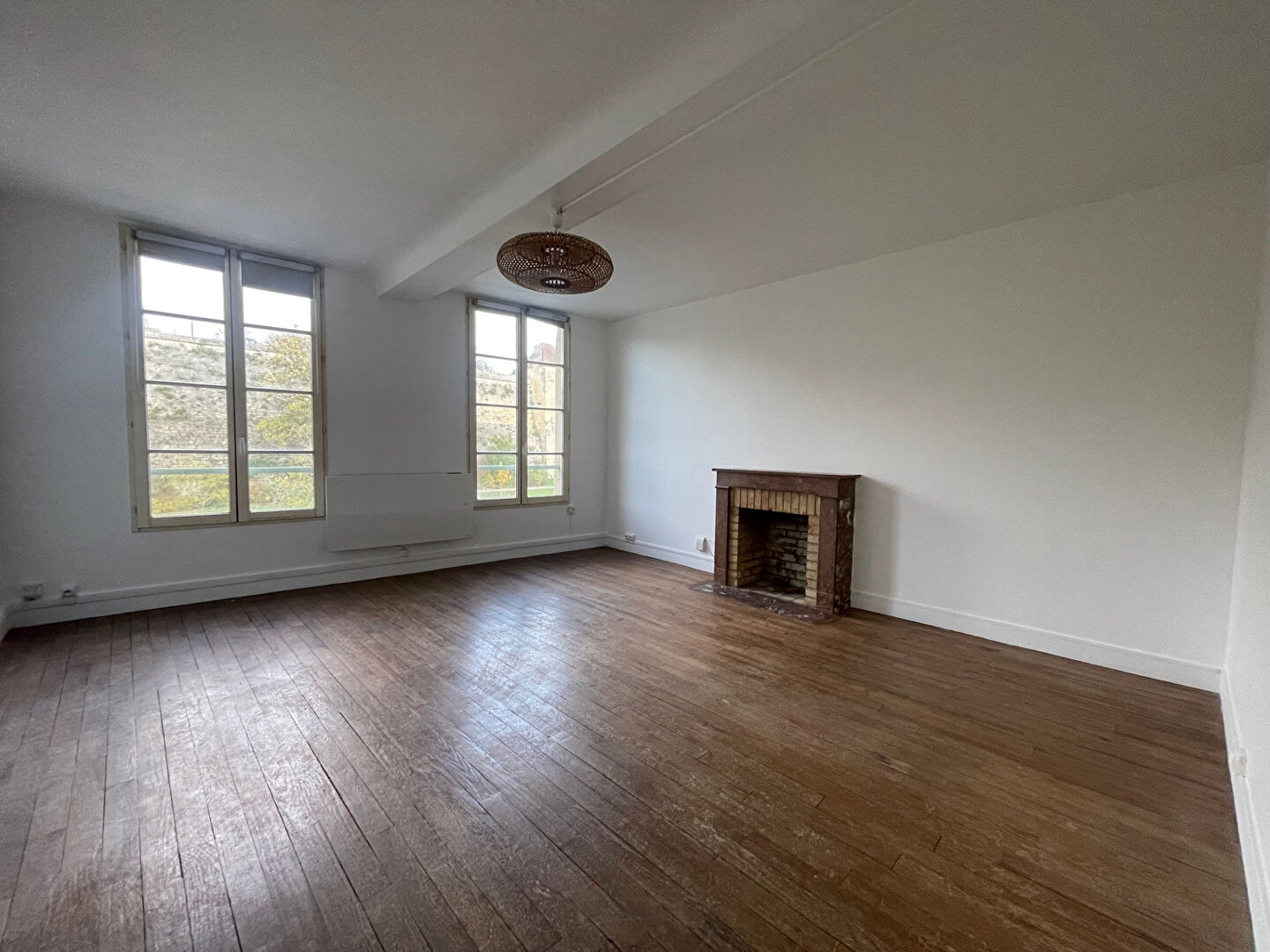 Agence immobilière de CABINET THOMAS M  ET J-M - CABINET THOMAS M  ET J-M