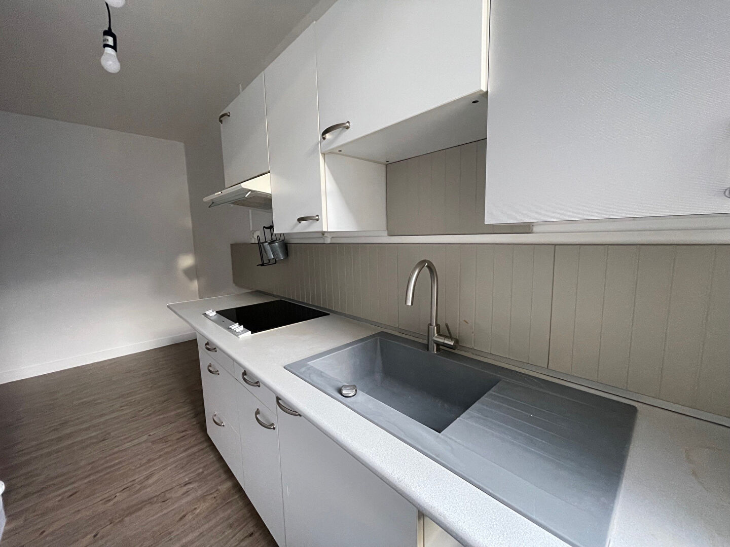 Photo Appartement T1 Bis Hyper centre Caen - face au château. image 6/6