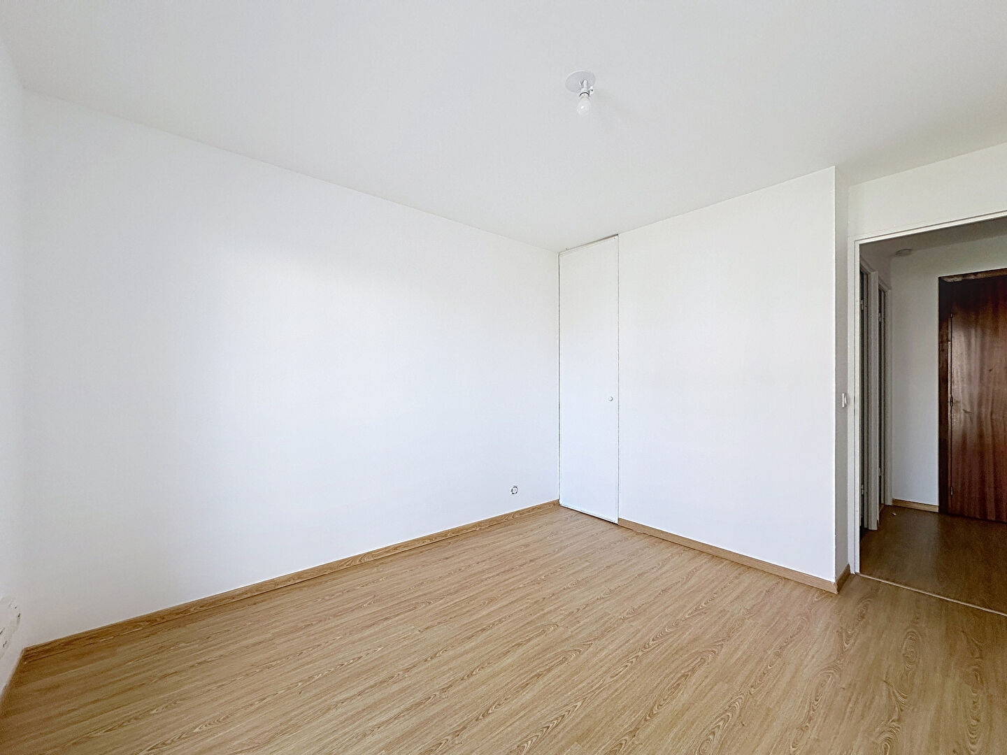 Photo QUARTIER MEMORIAL - APPARTEMENT 2 PIECES image 3/5