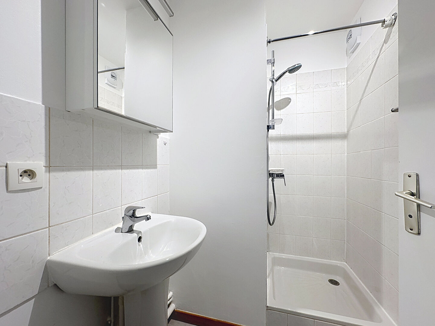 Photo QUARTIER MEMORIAL - APPARTEMENT 2 PIECES image 5/5