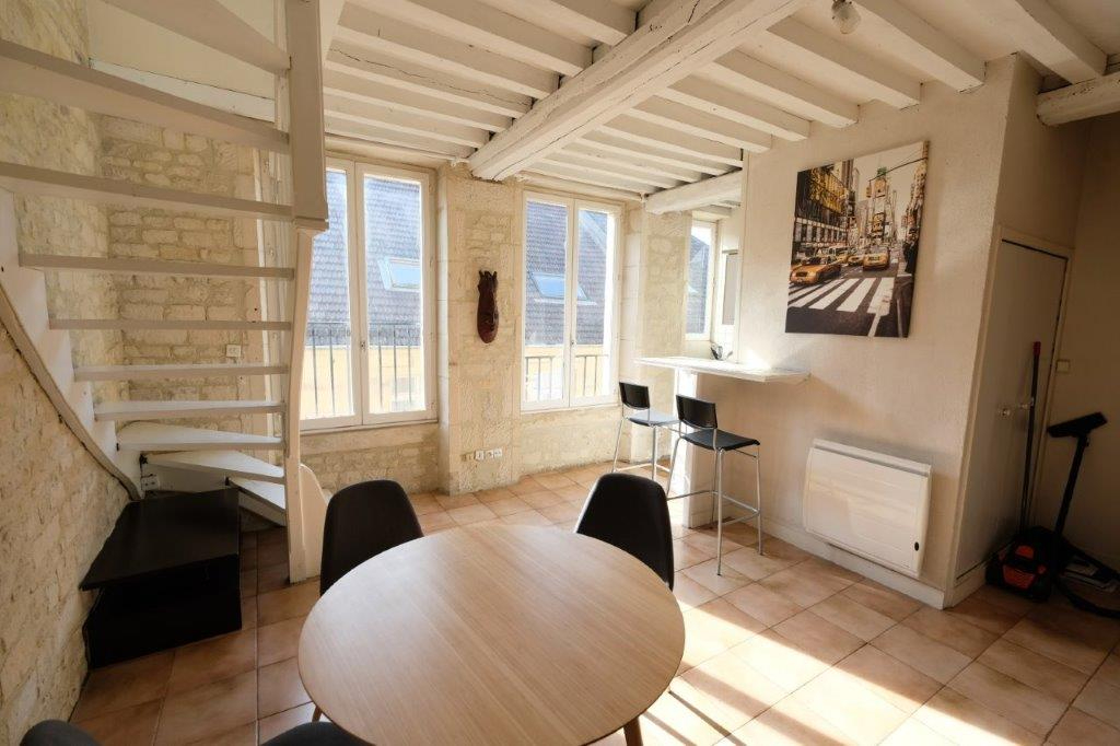 Agence immobilière de CABINET THOMAS M  ET J-M - CABINET THOMAS M  ET J-M