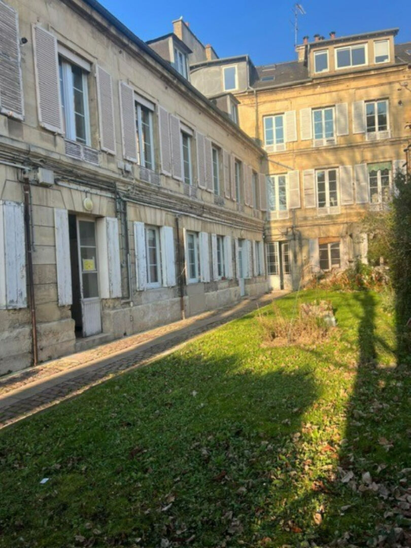 Agence immobilière de CABINET THOMAS M  ET J-M - CABINET THOMAS M  ET J-M