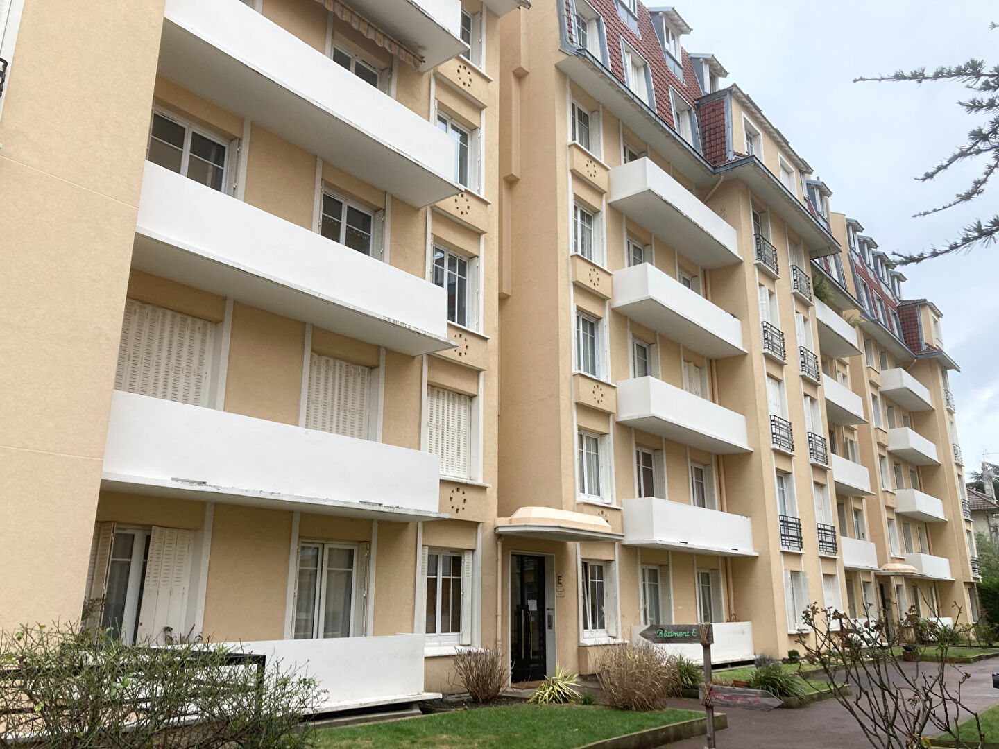 Agence immobilière de Cabinet Manella-Merlini Enghien les bains - Cabinet Manella-Merlini
