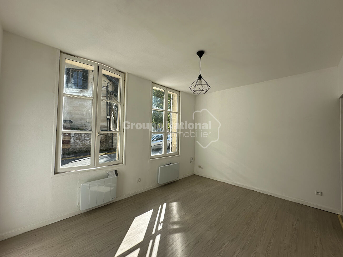 Photo A louer à Pierrefonds image 3/6