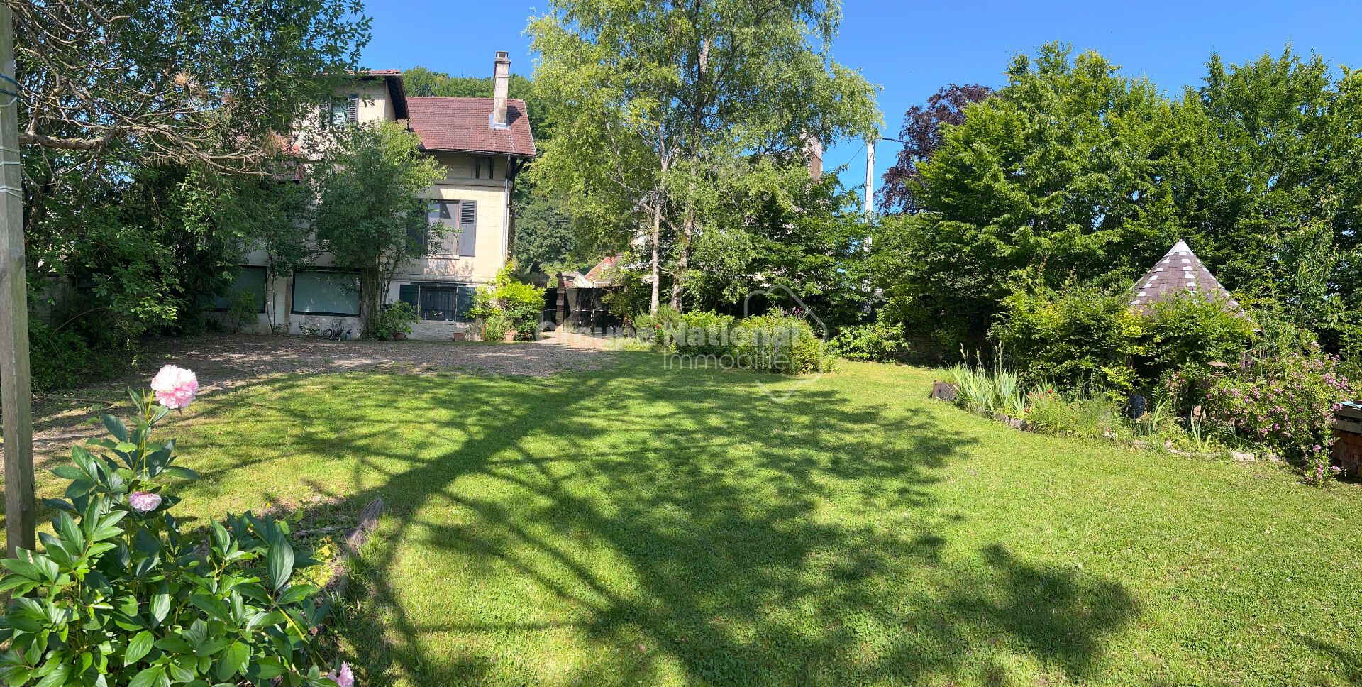 Belle demeure pétrifontaine