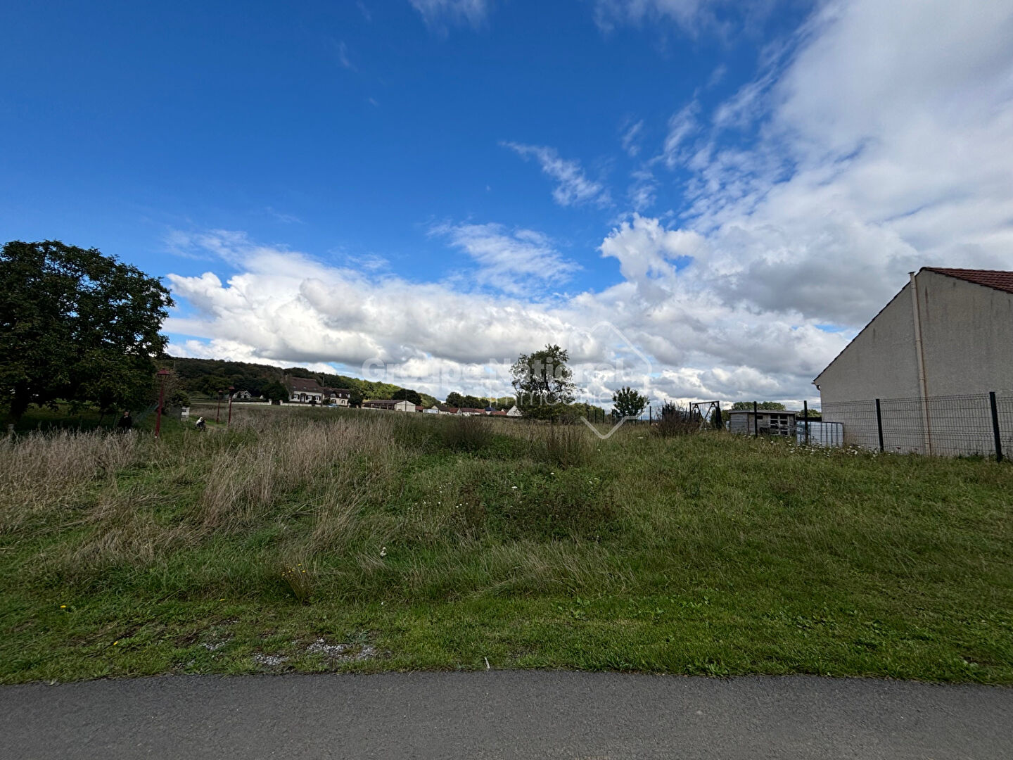 Photo Terrain à bâtir image 2/2