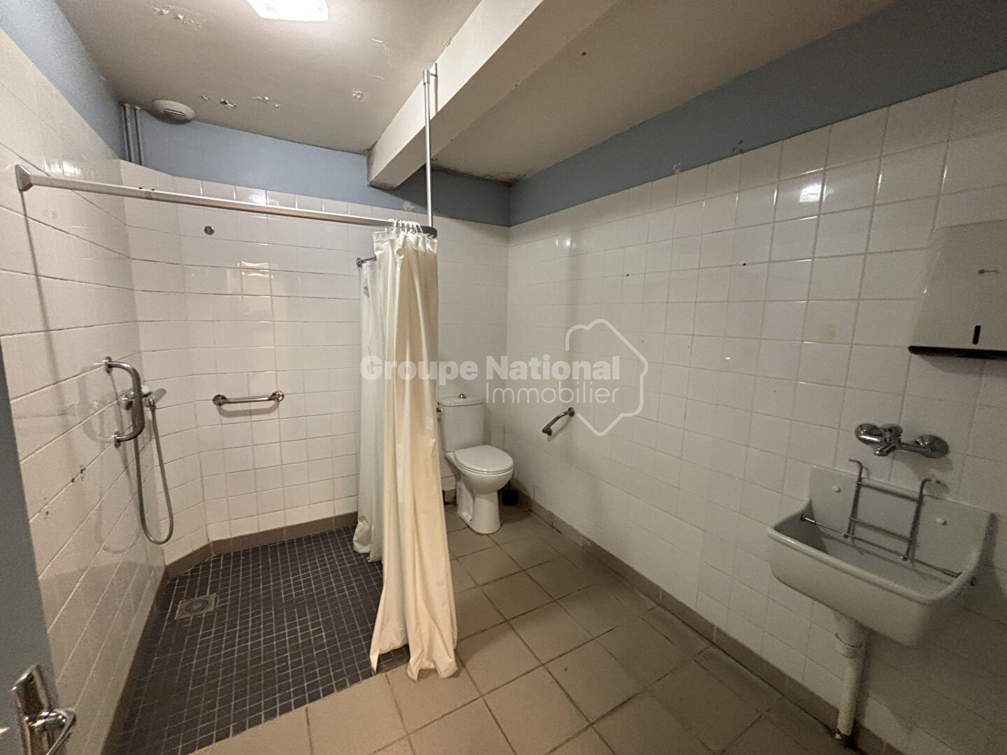 Photo Immeuble de rapport à Pierrefonds image 5/6