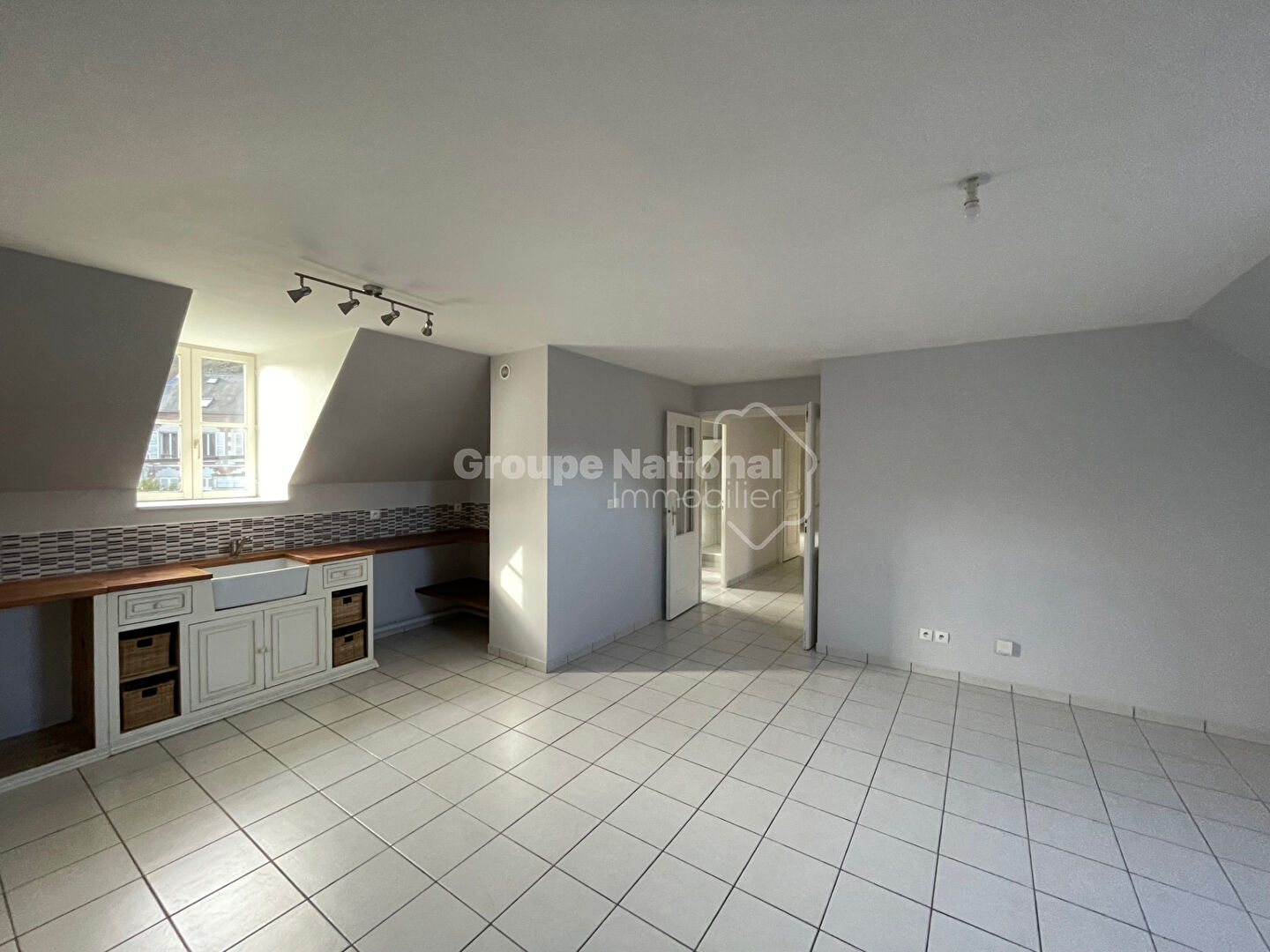 Agence immobilière de Cabinet CERI - GNIMMO- Pierrefonds - Cabinet CERI