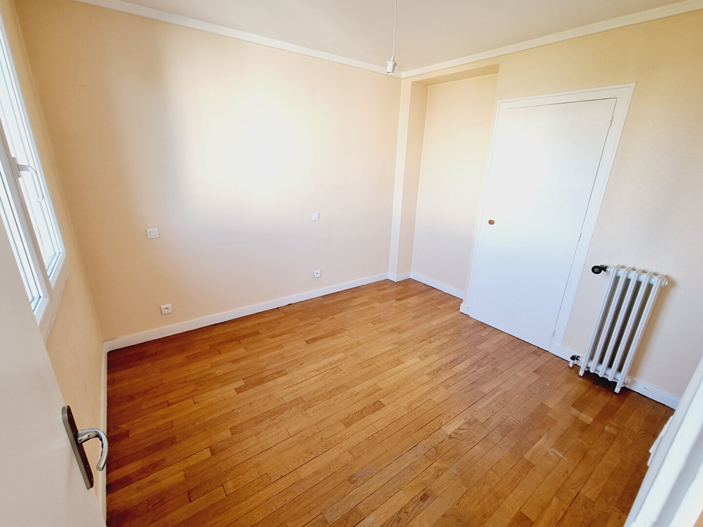 Photo Appartement Dijon 3 pièce(s) 50 m2 image 5/6