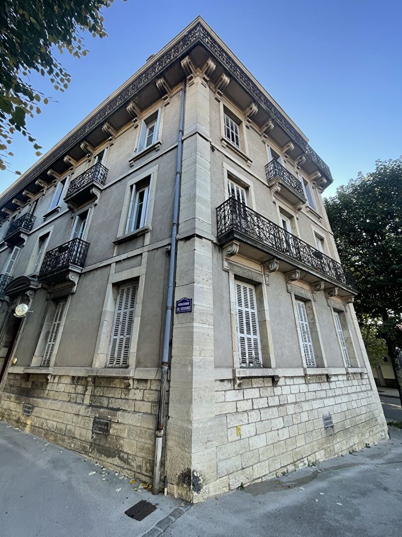 Appartement Dijon 4 pièce(s) 91,30 m2