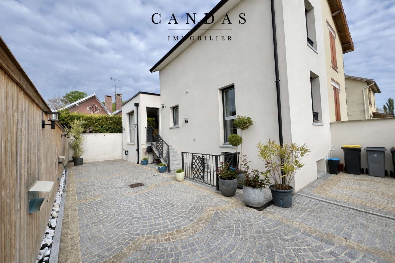 Agence immobilière de CANDAS IMMOBILIER - CANDAS IMMOBILIER