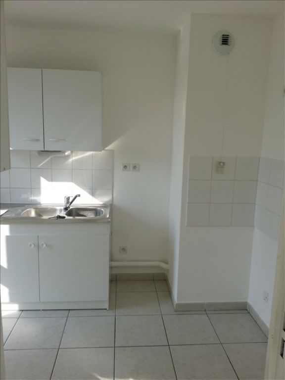 Photo APPARTEMENT RECENT SALON DE PROVENCE - 3 pièce(s) - 61 m2 image 4/6