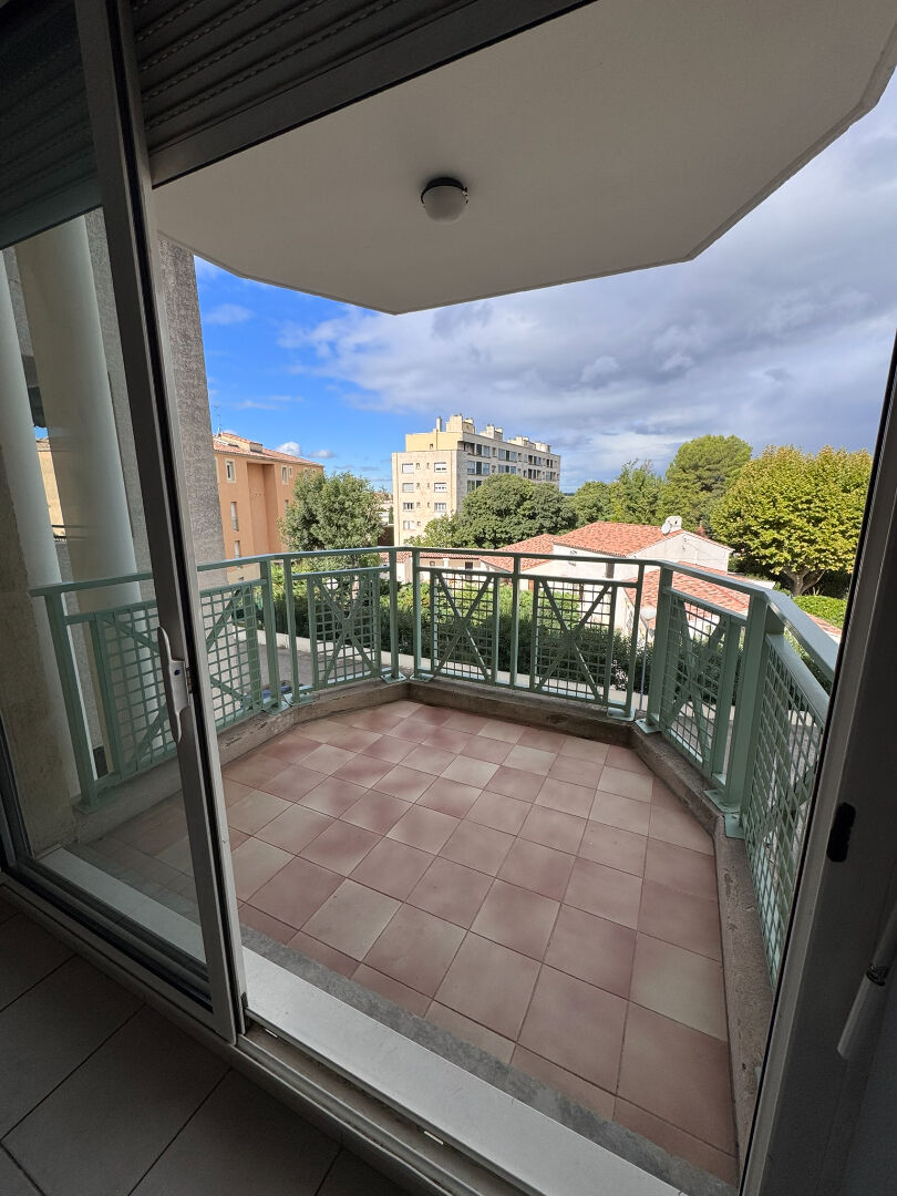 Studio Salon De Provence 31 m2