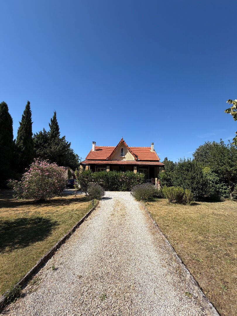 Agence immobilière de GROUPE ESPACE PATRIMOINE Salon de Provence - GROUPE ESPACE PATRIMOINE // CAPIMMO