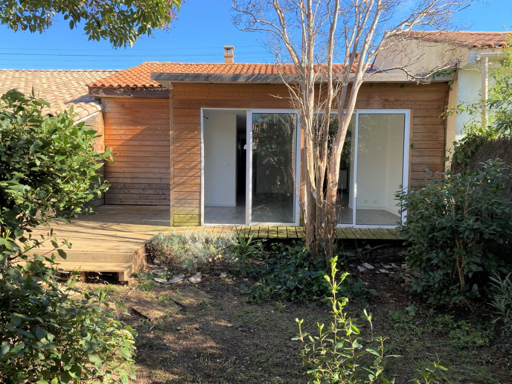 Agence immobilière de SARL CARDINAL - VILLENEUVE LES AVIGNON