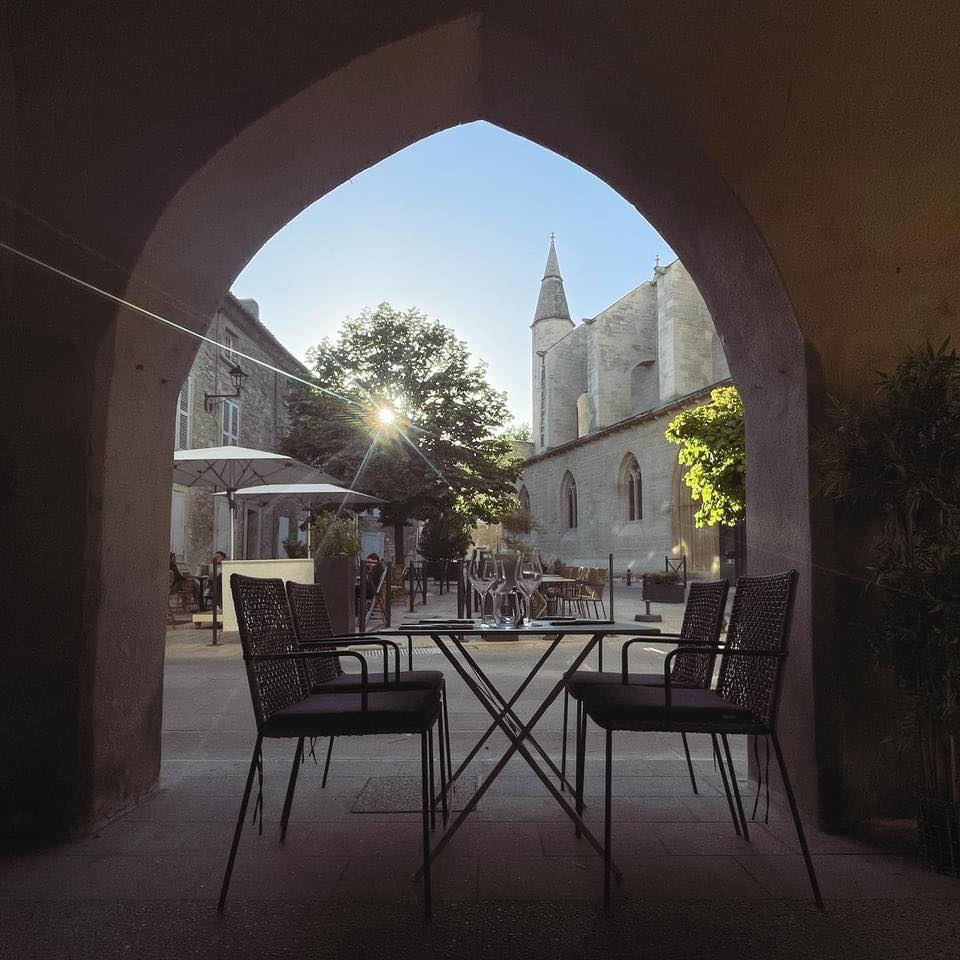 Agence immobilière de SARL CARDINAL - VILLENEUVE LES AVIGNON